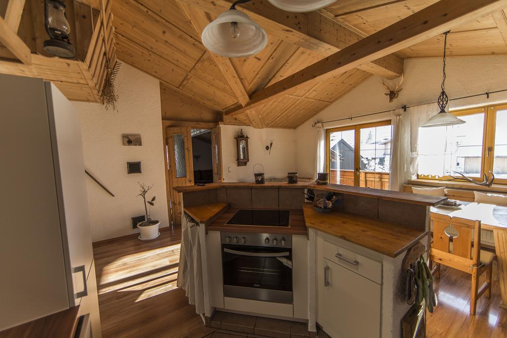 Ferienwohnungen Bauernhof Andreas Kleiner Tannheim Kamer foto